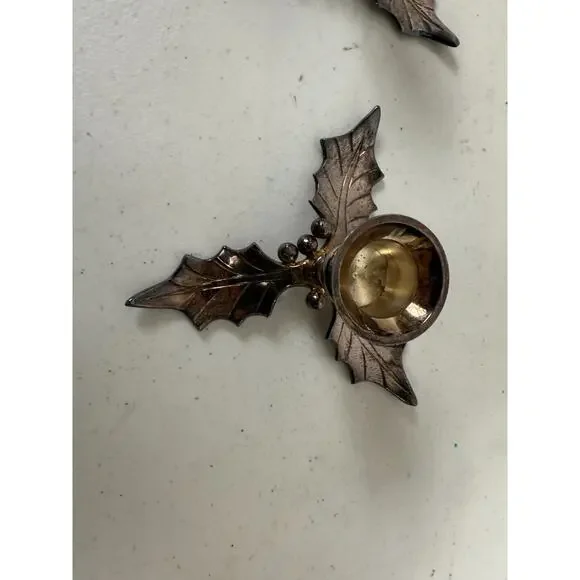 Restoration Hardware Christmas Holly‎ Leaves & Berries Candlesticks Silver Tone - Picture 4 of 5